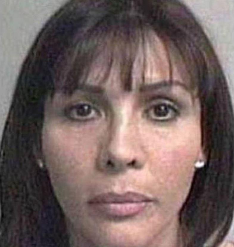 Bücür itiraf etti: Tek bağımlılığım kadınlar