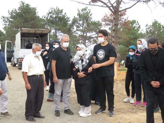 Corona virüse yenik düşen tıp öğrencisi Merve toprağa verildi