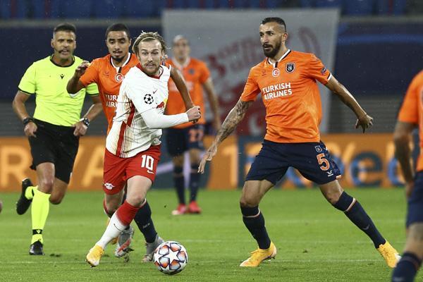 TOPAL TARİHE GEÇTİ