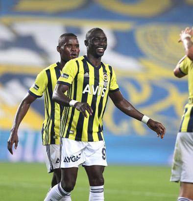 Cisse maçı değiştirdi
