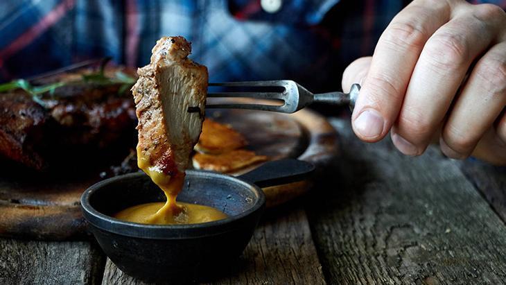 Çok fazla protein tükettiğinizi gösteren 7 işaret Çok fazla protein tükettiğinizi gösteren 7 işaret