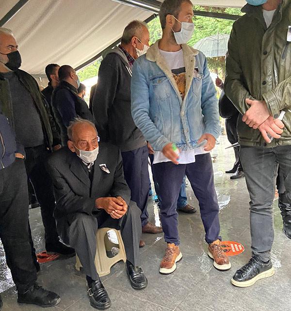 Erkan Petekkayanın acı günü Şerife Petekkaya son yolculuğuna uğurlandı