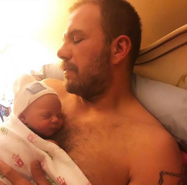 Tolga Karelden kendisiyle alay eden takipçisine olay yanıt