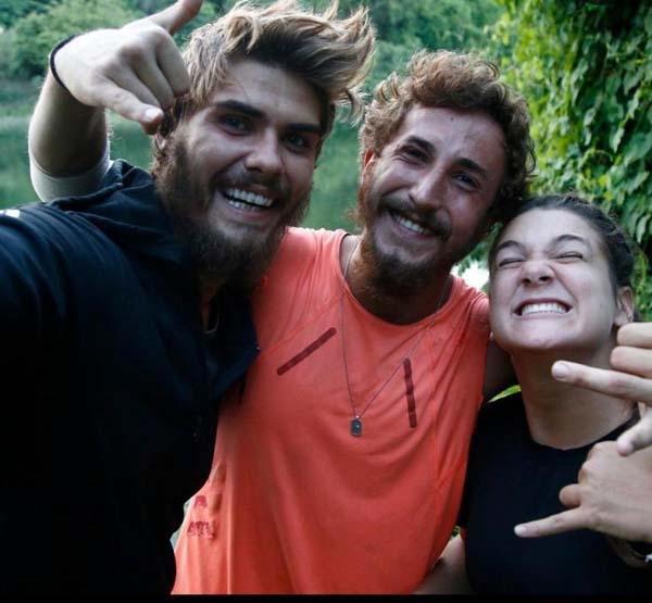 Survivor Barış ile Nisanın şok görüntüsü Yaşı küçük demişti ama...