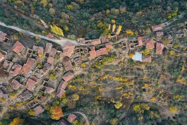 İzmir’in 5 nüfuslu hayalet köyü Lübbey turizme kazandırılacak İzmir’in 5 nüfuslu hayalet köyü Lübbey turizme kazandırılacak