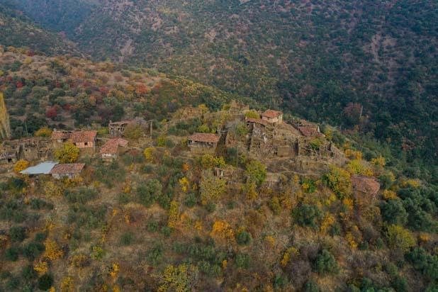 İzmir’in 5 nüfuslu hayalet köyü Lübbey turizme kazandırılacak İzmir’in 5 nüfuslu hayalet köyü Lübbey turizme kazandırılacak