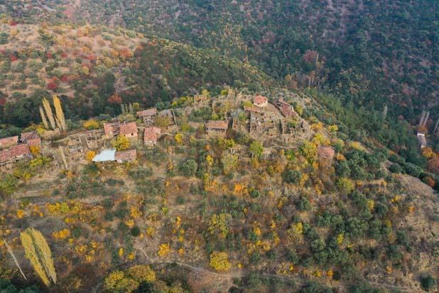 İzmir’in 5 nüfuslu hayalet köyü Lübbey turizme kazandırılacak İzmir’in 5 nüfuslu hayalet köyü Lübbey turizme kazandırılacak