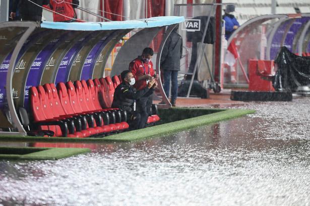 Ertelenen Antalyaspor - Atakaş Hatayspor maçından görüntüler
