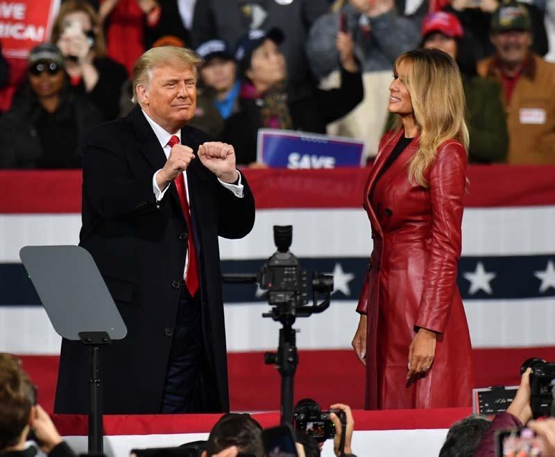 Son dakika... Deliye dönecek Hollywood yıldızı ülkeyi birbirine kattı...