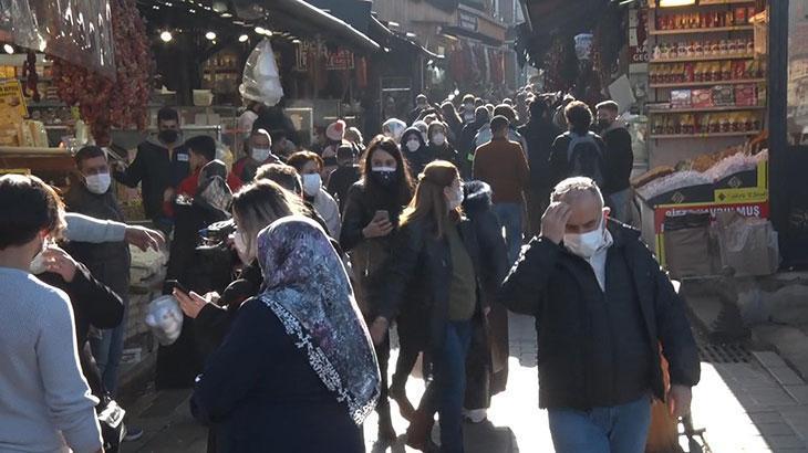 Güzel havayi firsat bilenler eminönü'ne akin etti