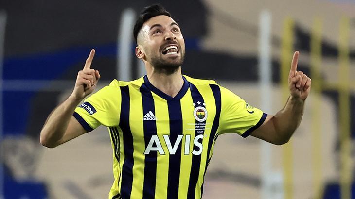 Son dakika haberleri: Erol Bulut neşteri vurdu Fenerbahçede tam 4 ayrılık...