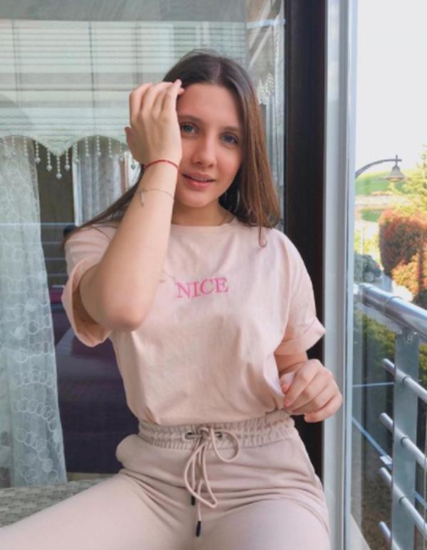 Selenanın Nazlısı Dilara Kurtulmuş: Beni hala sekiz yaşında sanıyorlar