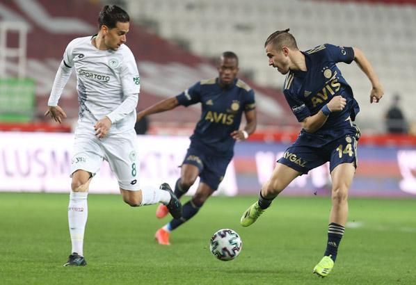 Konyasporun 4 maçlık yenilmezlik serisi son buldu Konyasporun 4 maçlık yenilmezlik serisi son buldu