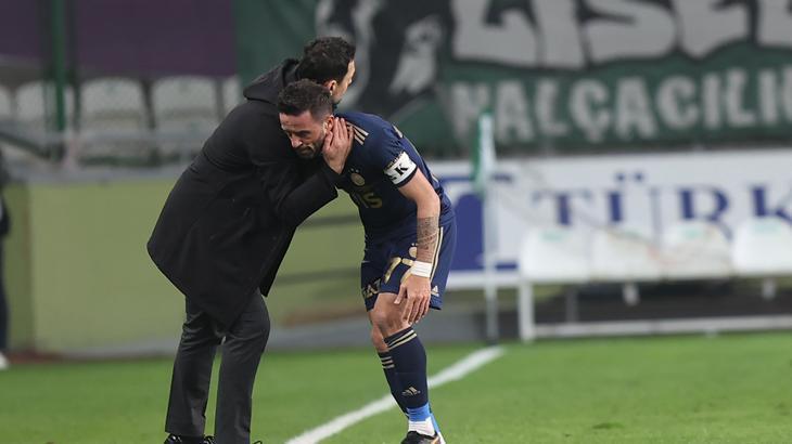 İSTİFA SÖYLENTİLERİ