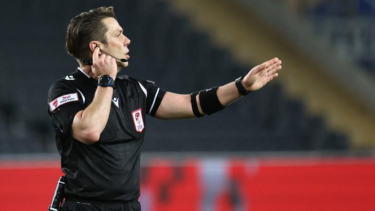 FIRAT AYDINUS TEBRİĞİ HAK ETTİ