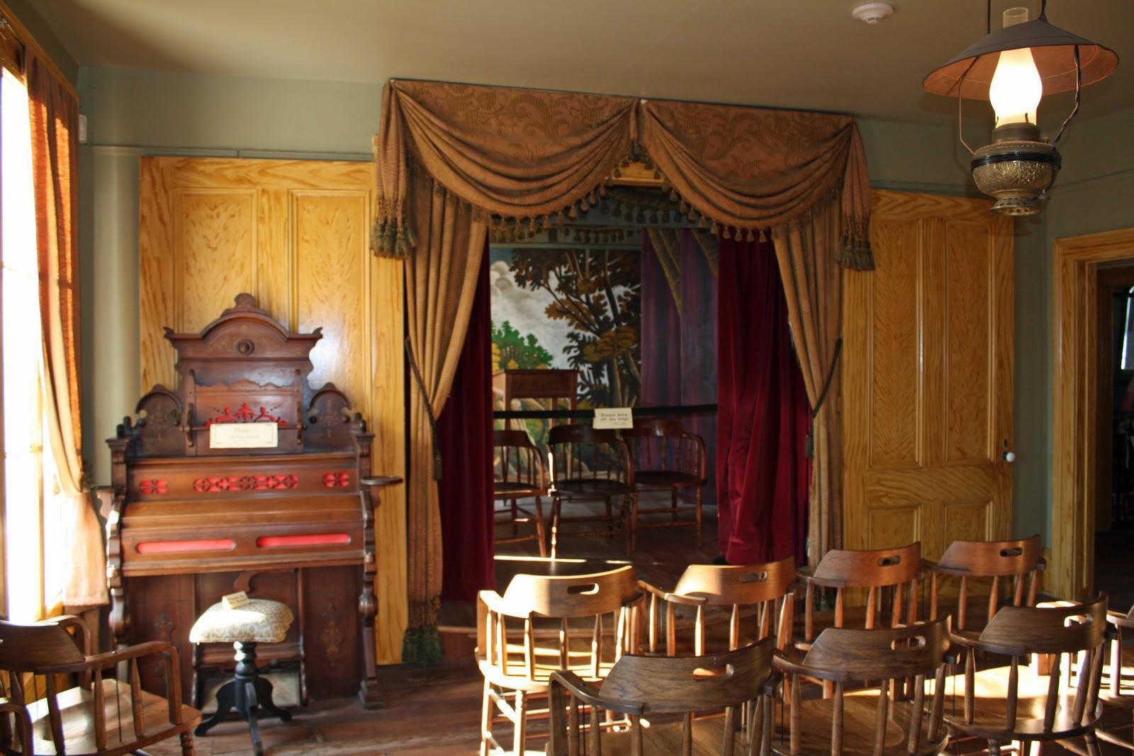 Amerikanın Gerçek Perili Evi: Whaley House