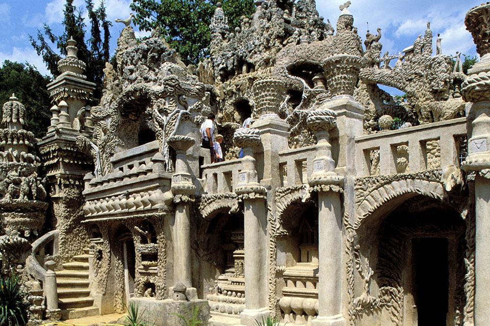 Bir Postacının Göz Alıcı Hayali:Le Palais Idéal