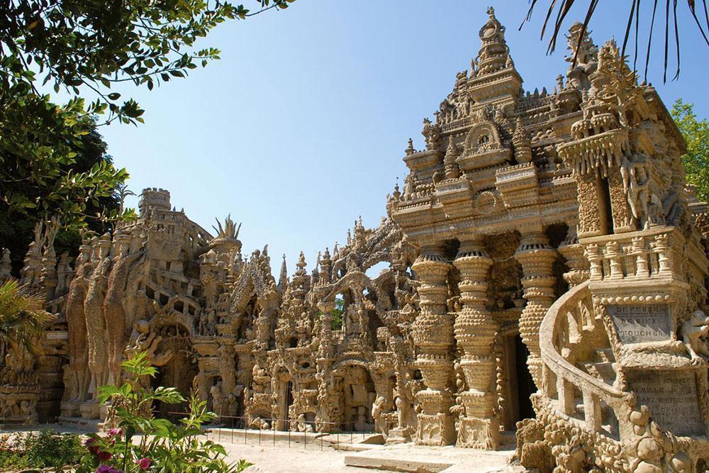 Bir Postacının Göz Alıcı Hayali:Le Palais Idéal