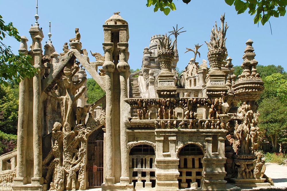 Bir Postacının Göz Alıcı Hayali:Le Palais Idéal