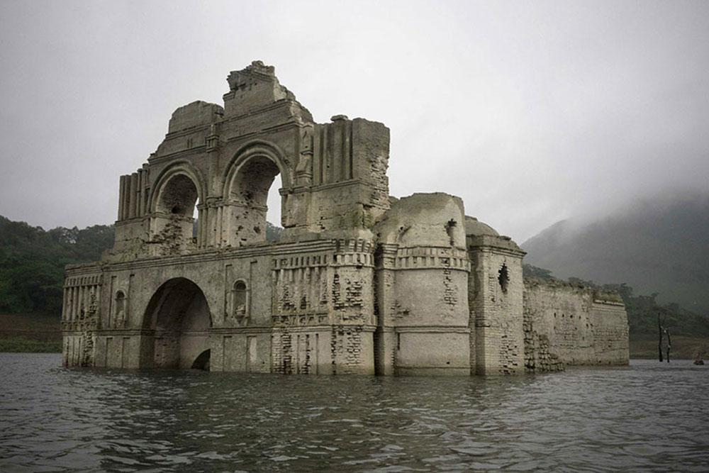 Hiçlikten Doğan 400 Yıllık Kilise