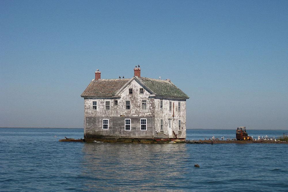 Kocaman Bir Ada Yok Olur Ve Bir Tek Ev Kalır: Holland Islanddaki Son Ev