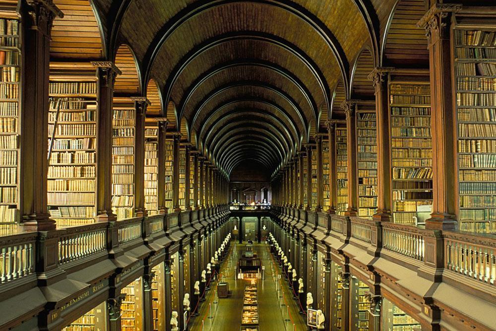 200.000den Fazla Kitap ve Muhteşem Bir Kütüphane: Trinity College