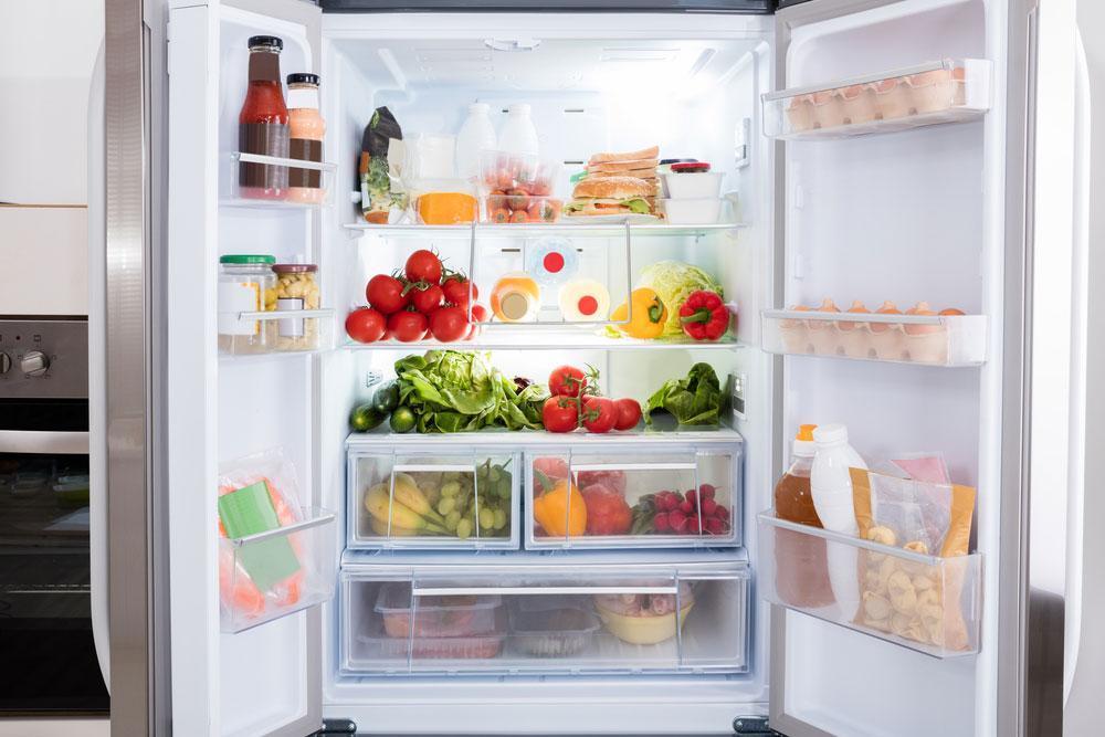 Hiçbir Yemeği Ziyan Etmeden Buzdolabı Nasıl Temizlenir