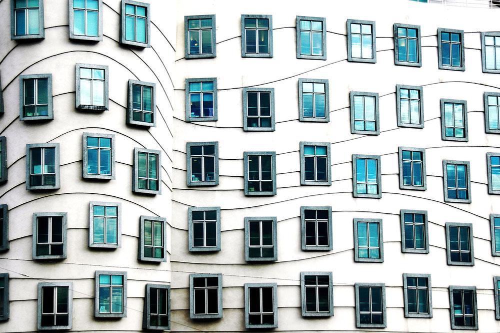 Pragtan Başka Yerde Yok: Dancing Building