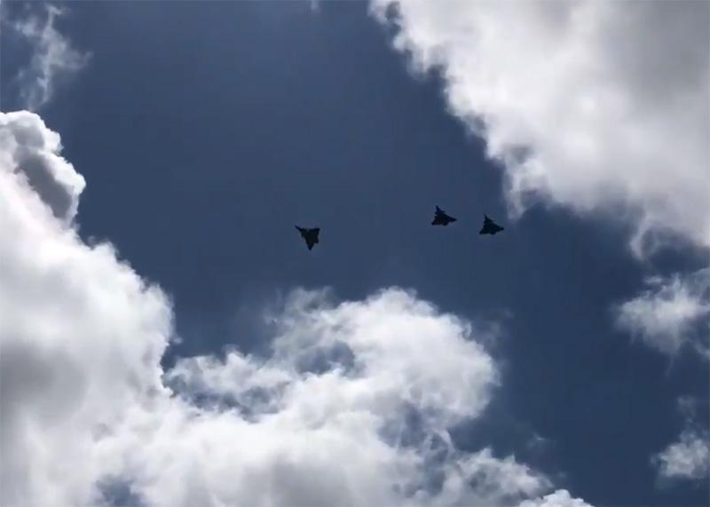 Son Dakika Haberler: Tarih bilerek seçildi F-16da uçana bak...