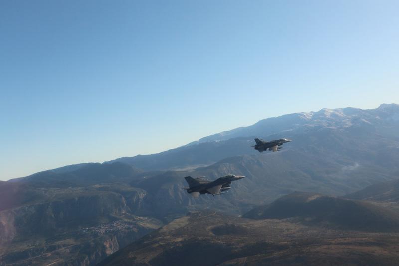 Son Dakika Haberler: Tarih bilerek seçildi F-16da uçana bak...