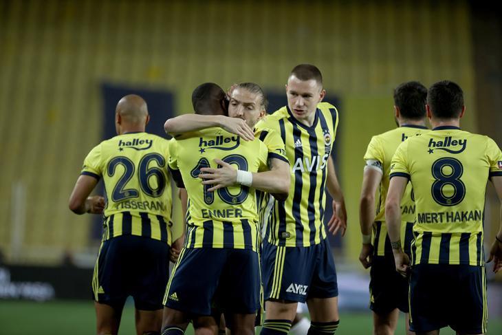 SEZONUN EN İYİ FENERBAHÇESİ