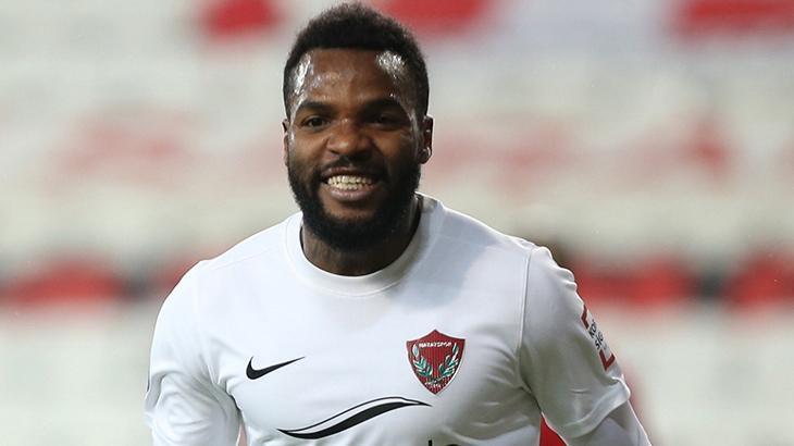 ADINDAN SÖZ ETTİRMEYİ BAŞARDI ADINDAN SÖZ ETTİRMEYİ BAŞARDI