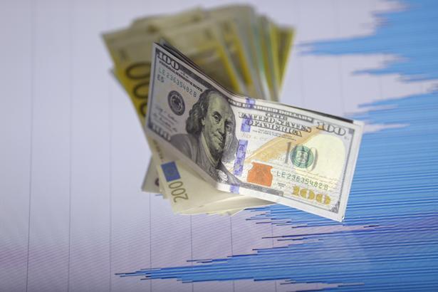 Altın ve dolarda flaş hareket: Uzmanlar uyardı Altın ve dolarda flaş hareket: Uzmanlar uyardı