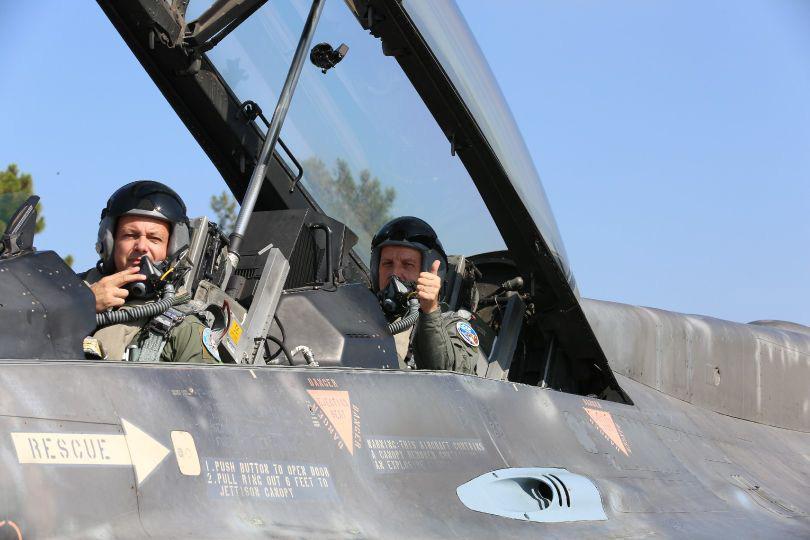 Son Dakika Haberler: Tarih bilerek seçildi F-16da uçana bak...