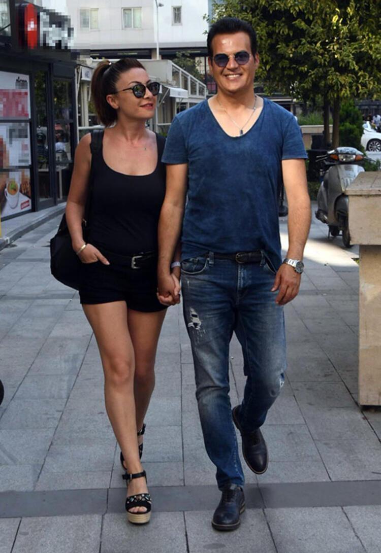 Hakan Pekerin oğluyla fotoğrafı olay oldu Oğlu daha büyük duruyor
