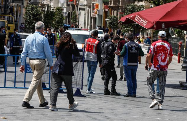 Son dakika haberi: Yüz binlerce çalışanı ilgilendiren karar Kısıtlama kalkıyor
