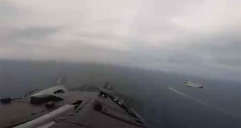 Son dakika... Rus savaş gemisi, İngiliz savaş gemisine ateş açtı