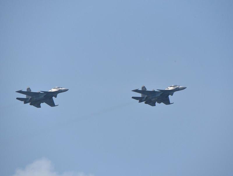 Son dakika haberi: Tarihte bir ilk Türk F-16sı Rus savaş uçağının önünü kesti