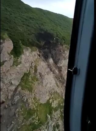 Son dakika... İlk görüntüler korkunç Düşen uçağın çarptığı yer...