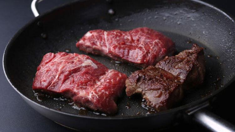 Porsiyon kontrolüne dikkat edin ve lokmalarınızı iyice çiğneyin Porsiyon kontrolüne dikkat edin ve lokmalarınızı iyice çiğneyin