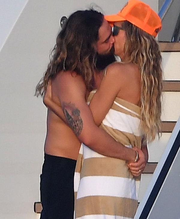 ROMANTİK ANLAR ROMANTİK ANLAR