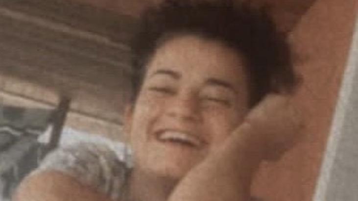 KADINLAR İÇİN OKUYORDU