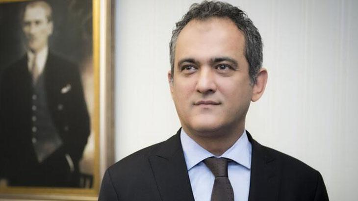 Yeni Milli Eğitim Bakanı Prof. Dr. Mahmut Özer kimdir, kaç yaşında Mahmut Özerin yaşamı ile ilgili bilgiler... Yeni Milli Eğitim Bakanı Prof. Dr. Mahmut Özer kimdir, kaç yaşında Mahmut Özerin yaşamı ile ilgili bilgiler...