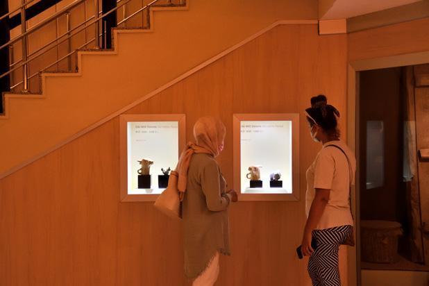 3 bin 600 yıllık yumruk biçimli içme kabı