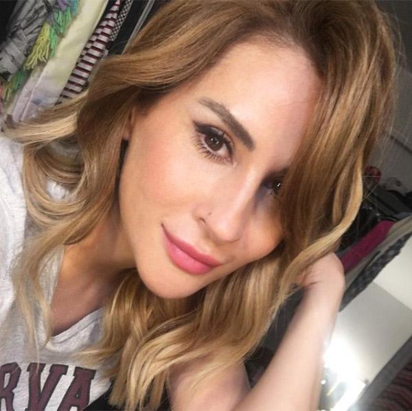 Aynur Aydın: Asla evlenmeyeceğim Aynur Aydın: Asla evlenmeyeceğim