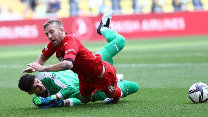 Son dakika Fenerbahçe haberleri - Fenerbahçe Sivasspor maçına damga vurdu Ayıptır bu gol...