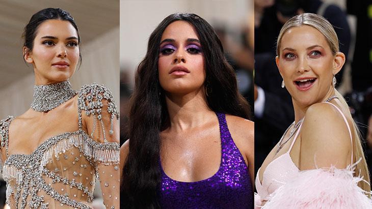 Ortadan ayrılmış saçlar