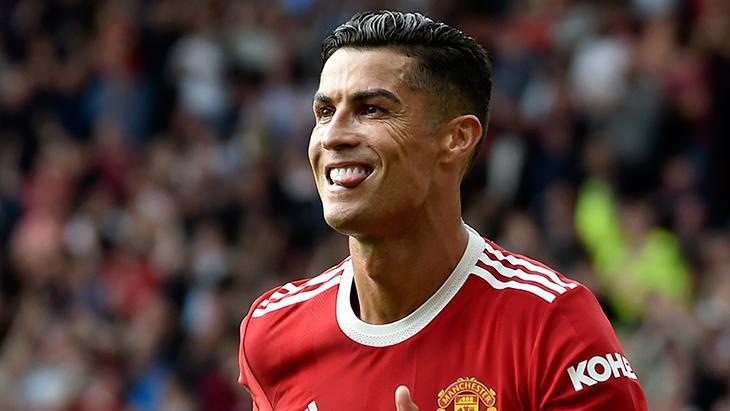 RONALDOYA AYRI BİR HAYRANLIĞIM VAR RONALDOYA AYRI BİR HAYRANLIĞIM VAR