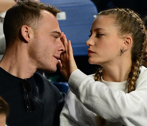 Serenay Sarıkayanın isteği Kerem Bürsini çıldırttı iddiası Serenay Sarıkayanın isteği Kerem Bürsini çıldırttı iddiası