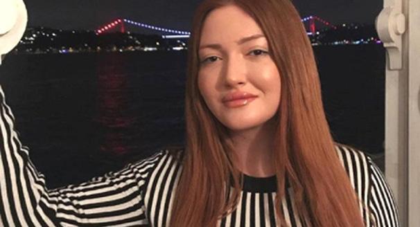 Danla Bilic mide küçültme ameliyatı oldu. So what